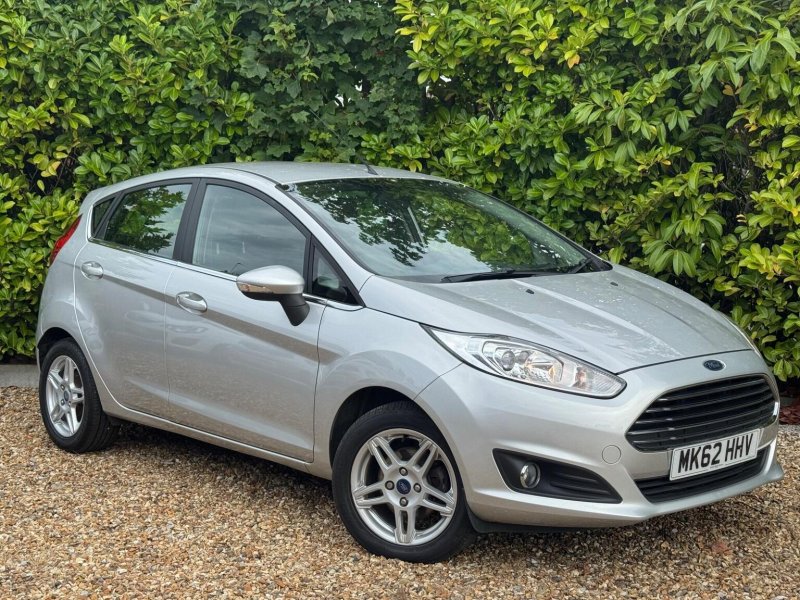 FORD FIESTA 1.25 Zetec Euro 5 5dr